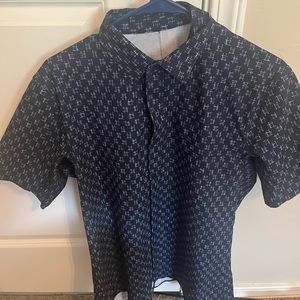 Lulu lemon Short sleeve Button up